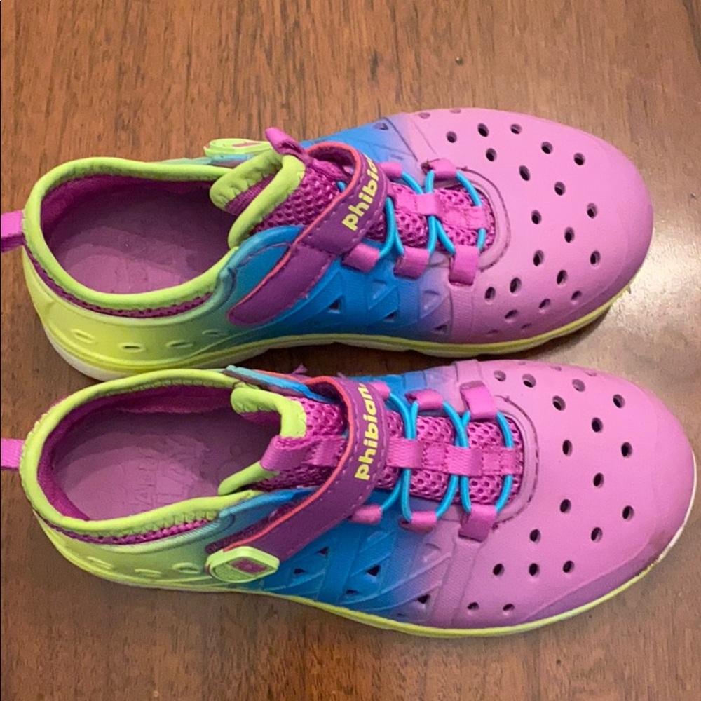 Stride Rite Phibian